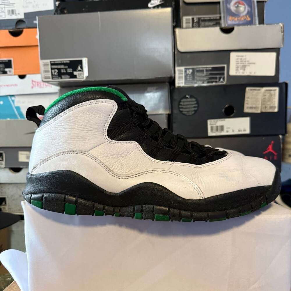 Nike Air Jordan 10 Retro Seattle Size 12 White Black Green